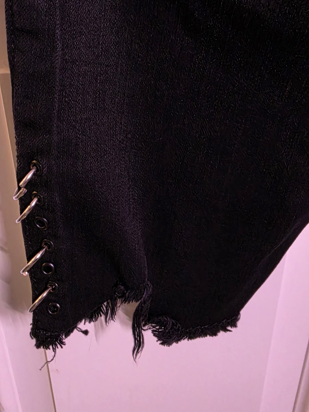 torrid Black Frayed Ankle Skinny Jeans - Picture 6 of 6